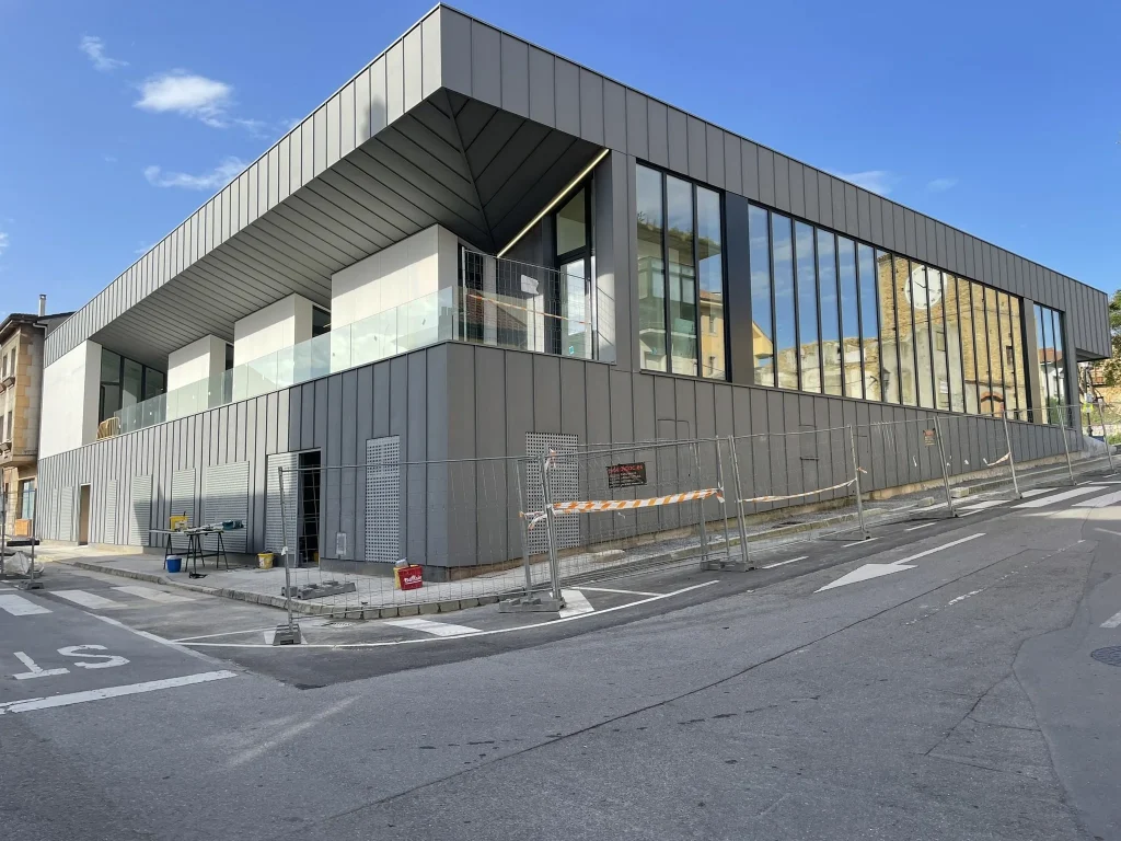 Exterior de la Casa de la Música de Noreña